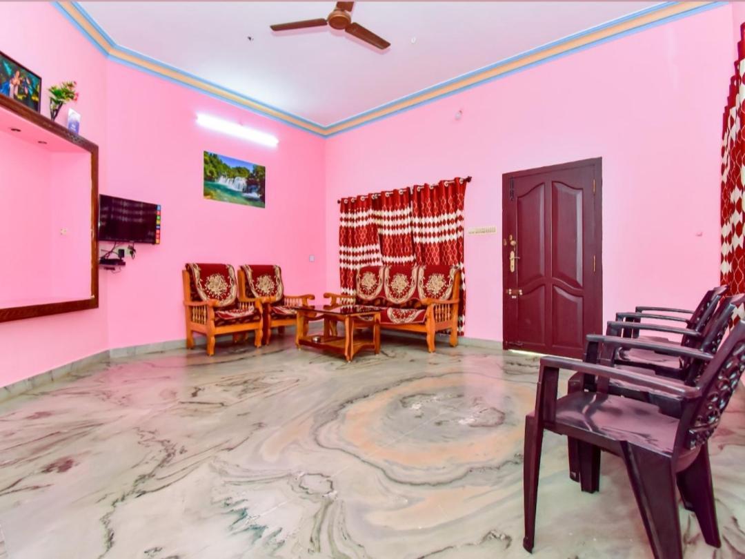 Phoenix Holiday Home Kanyakumari Eksteriør bilde