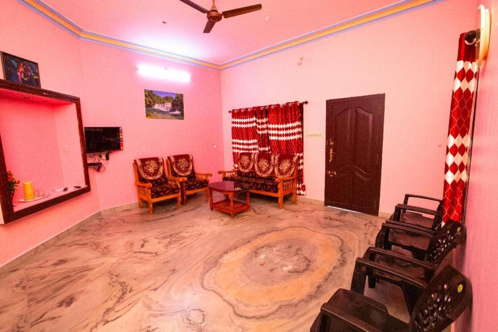Phoenix Holiday Home Kanyakumari Eksteriør bilde