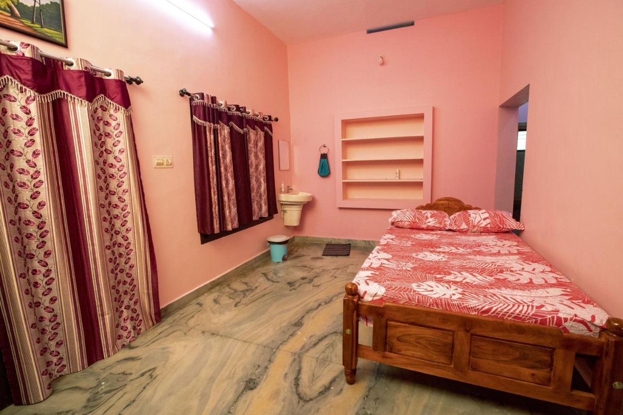 Phoenix Holiday Home Kanyakumari Eksteriør bilde